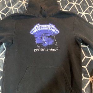 metallica sweatshirt size medium